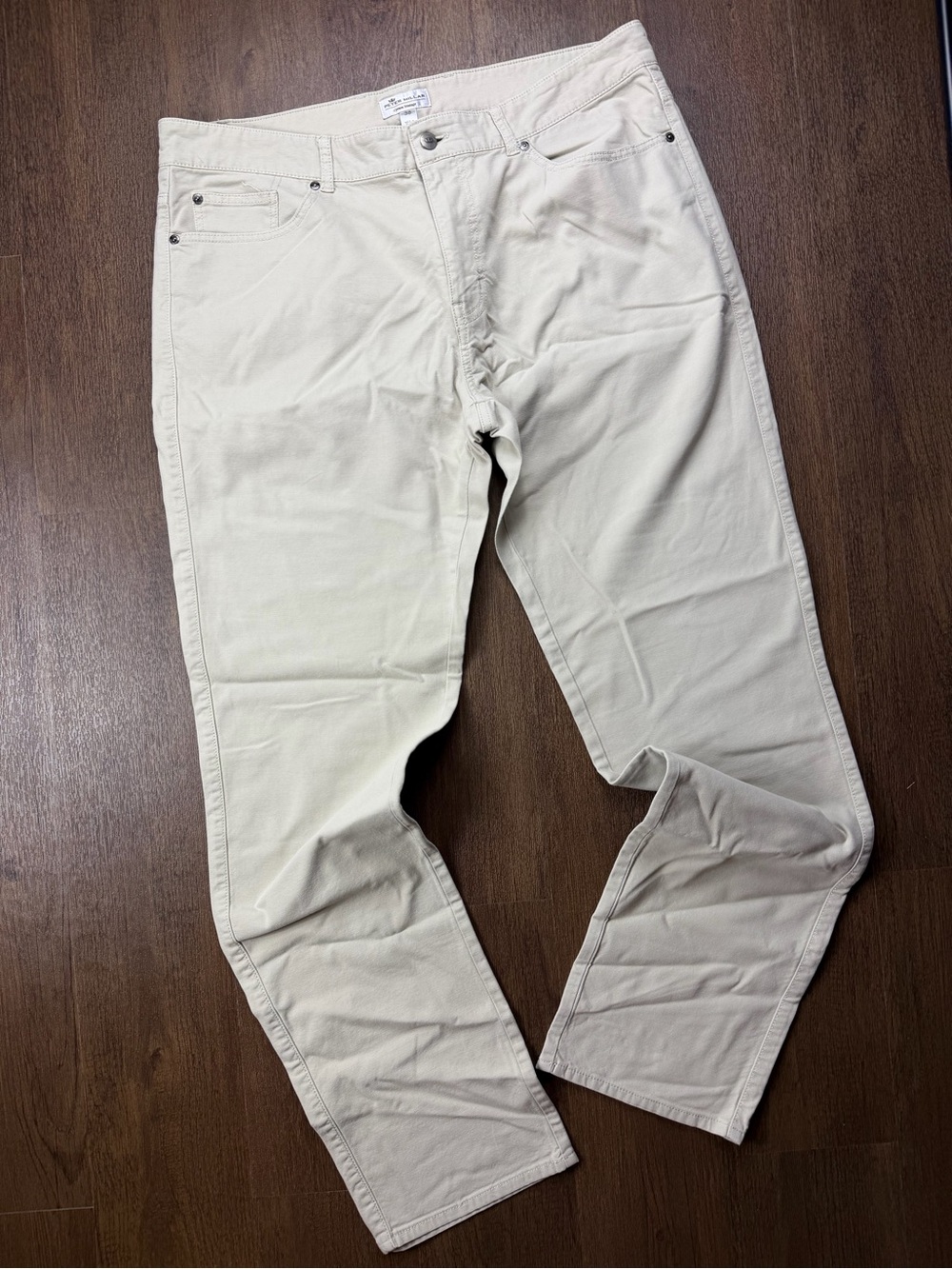 Peter Millar Men's Slim Straight Jeans in Off-White/Cream